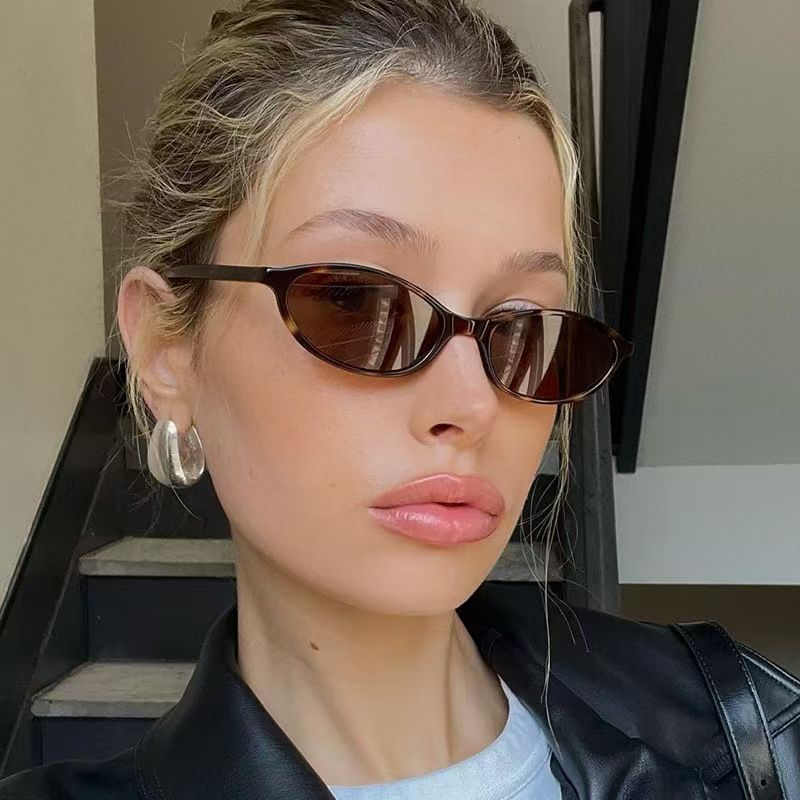 Okulary przeciwsłoneczne w sty – Sunglasses Cat Eye recenzja i cena